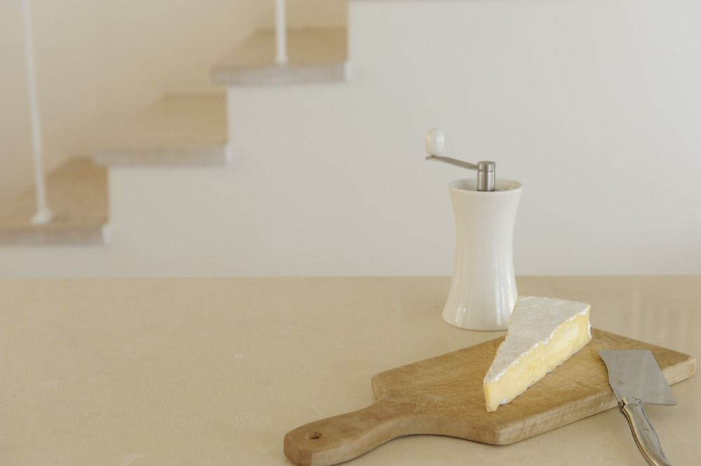 Caesarstone Buttermilk 4220