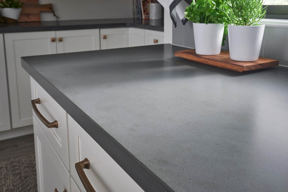 Hi-Macs M553 Ebony Concrete